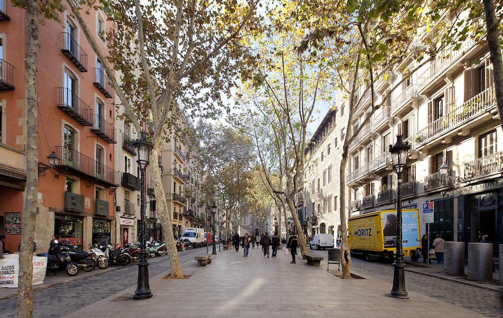 Inside Barcelona Apartments Mercat Exterior photo